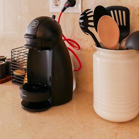 Sunny And Stylish Apartment - 11 Min To The Center 리스본 외부 사진